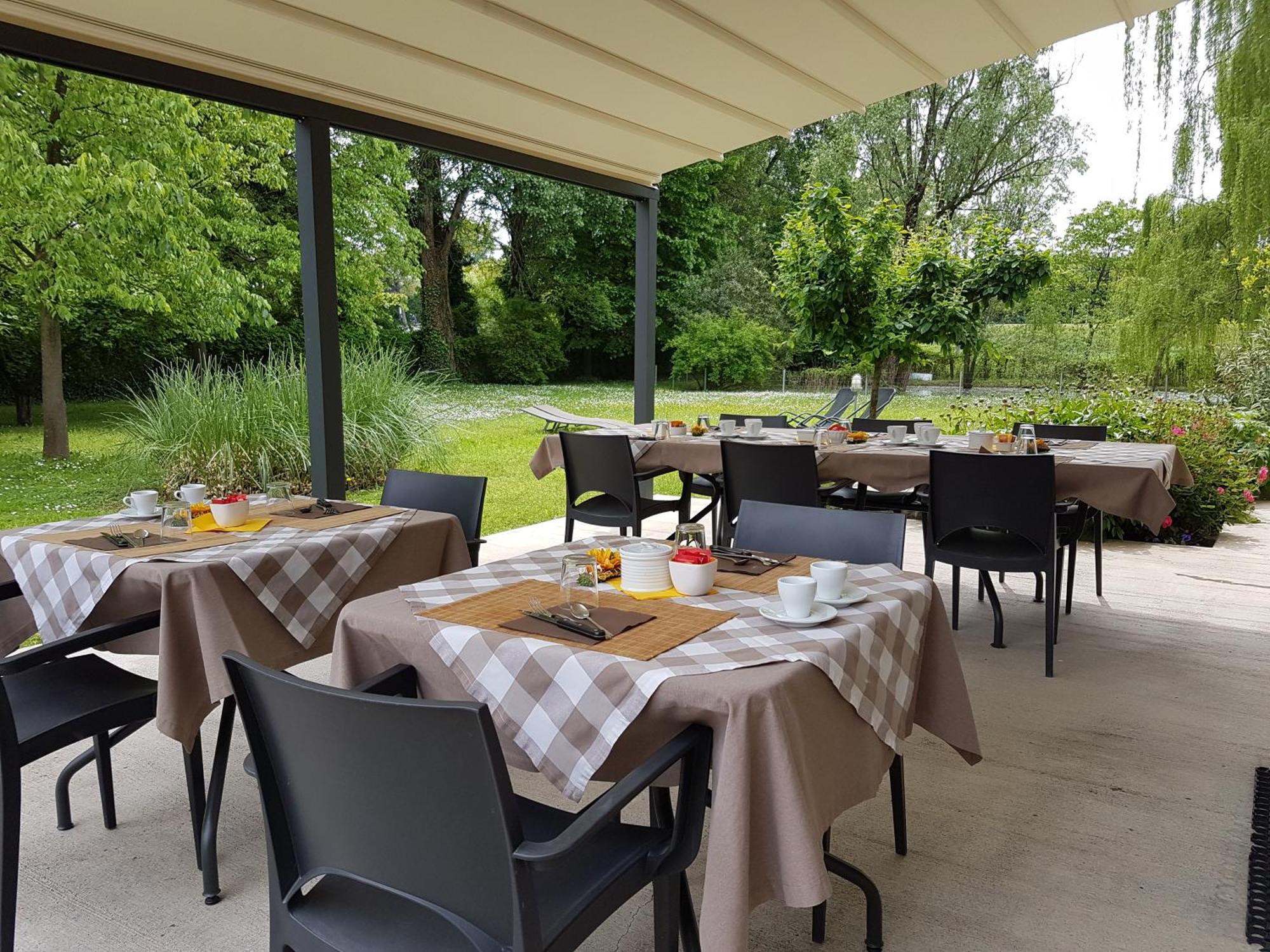 L'Isolo B&B E Case Vacanza Monzambano Exterior photo