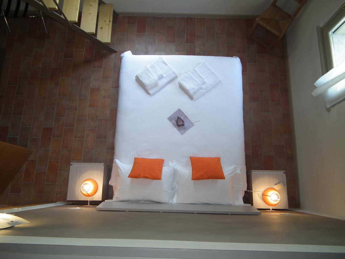 L'Isolo B&B E Case Vacanza Monzambano Exterior photo