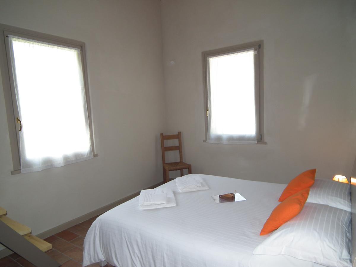 L'Isolo B&B E Case Vacanza Monzambano Exterior photo
