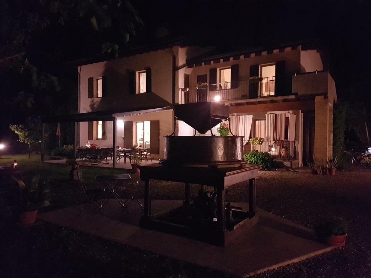 L'Isolo B&B E Case Vacanza Monzambano Exterior photo