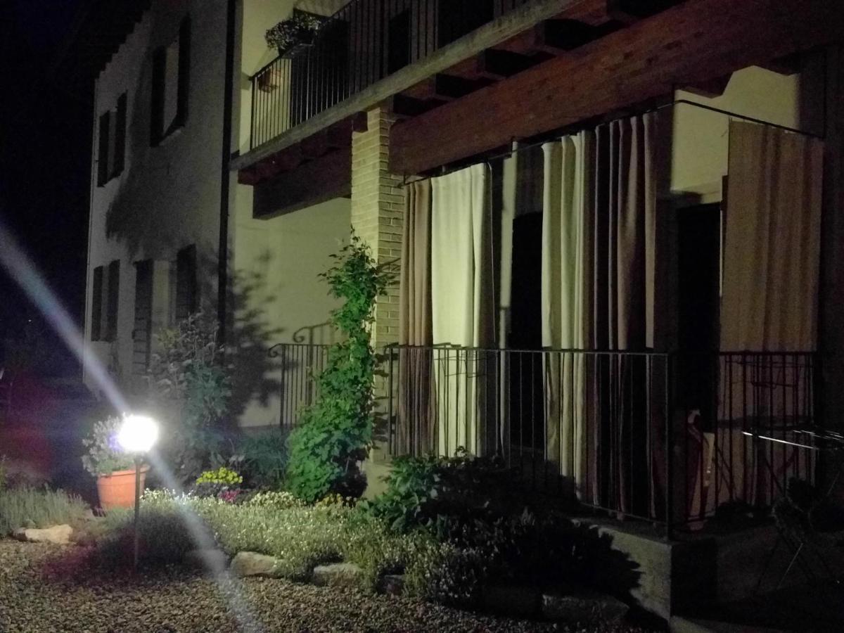 L'Isolo B&B E Case Vacanza Monzambano Exterior photo